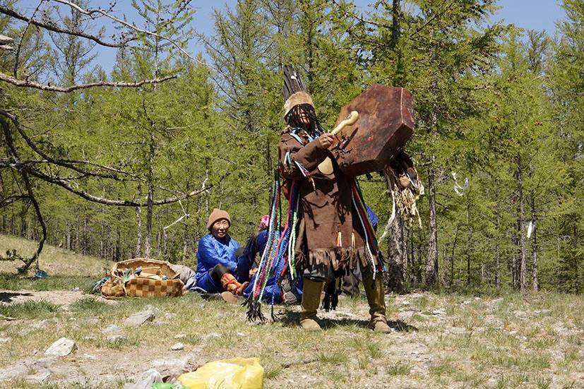 Introduction to shamanic rituals – spiritual journey in Mongolia